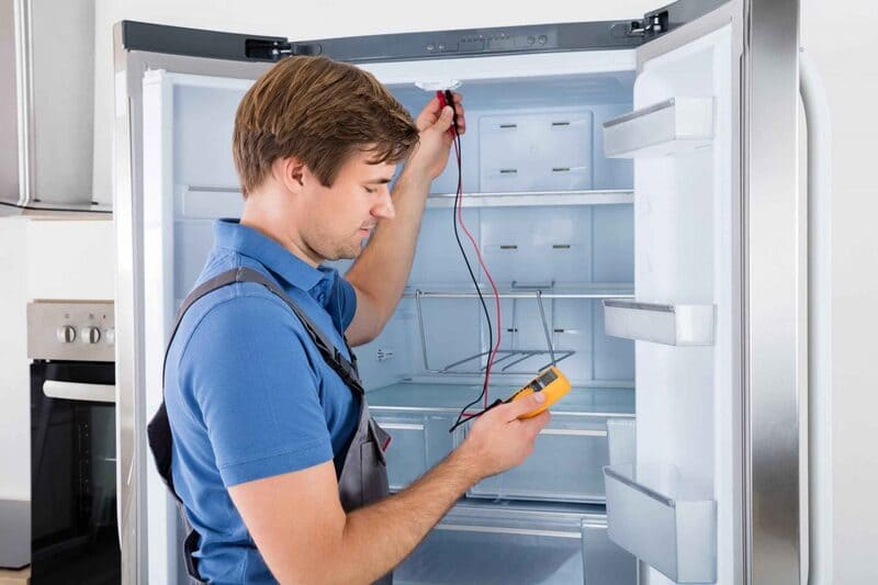 Hướng dẫn cách khắc phục tủ lạnh Hòa Phát bị kêu tại nhà cực đơn giản